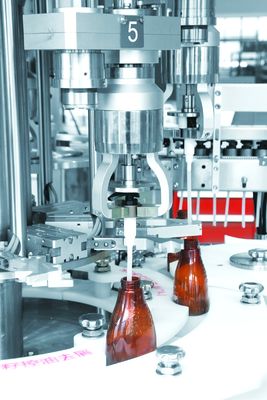 2500 BPH Semi Automatic Bottle Capping Machine